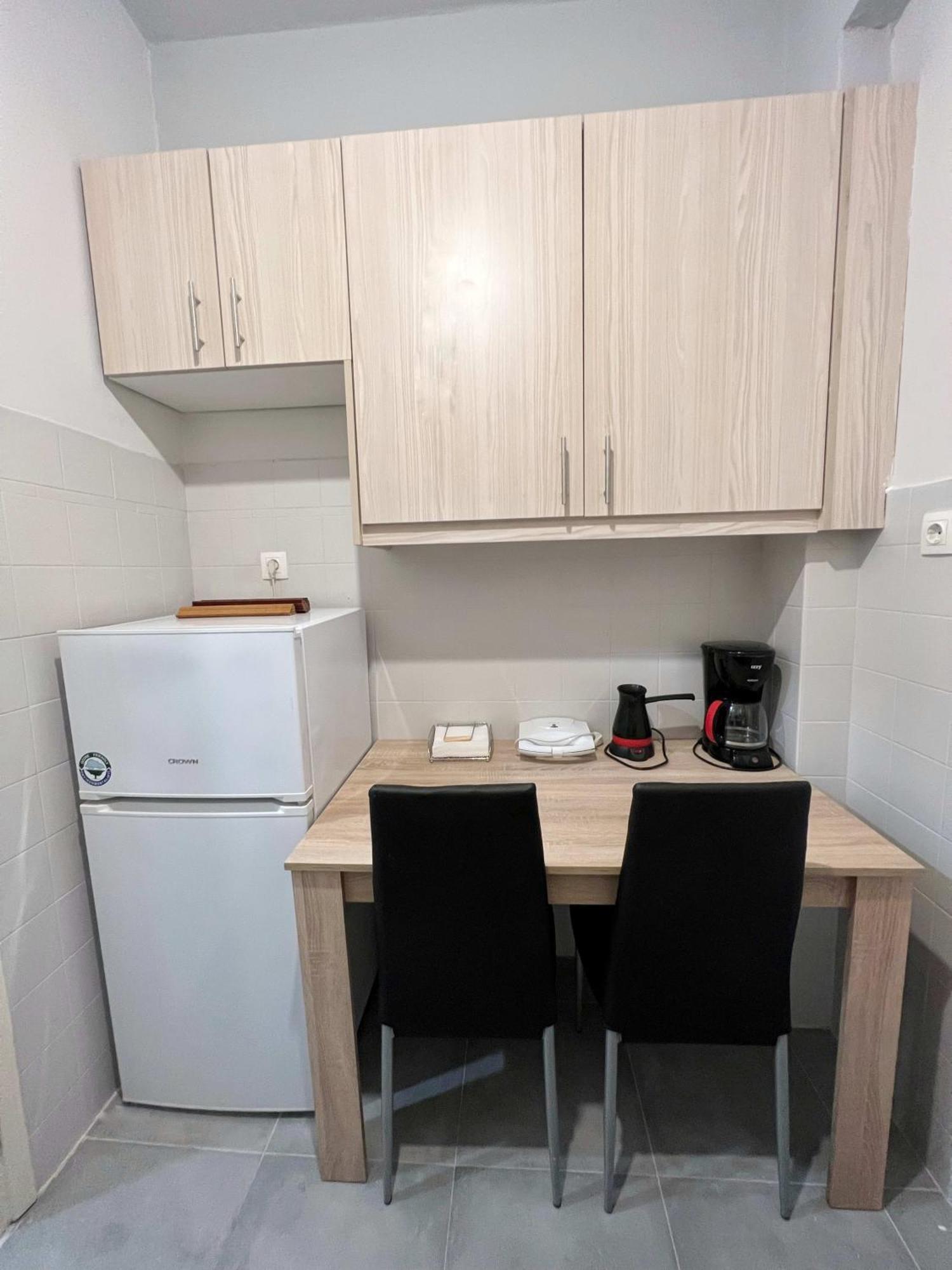 Central Apartment 3' To Metaksourgio Metro Station Athens Luaran gambar