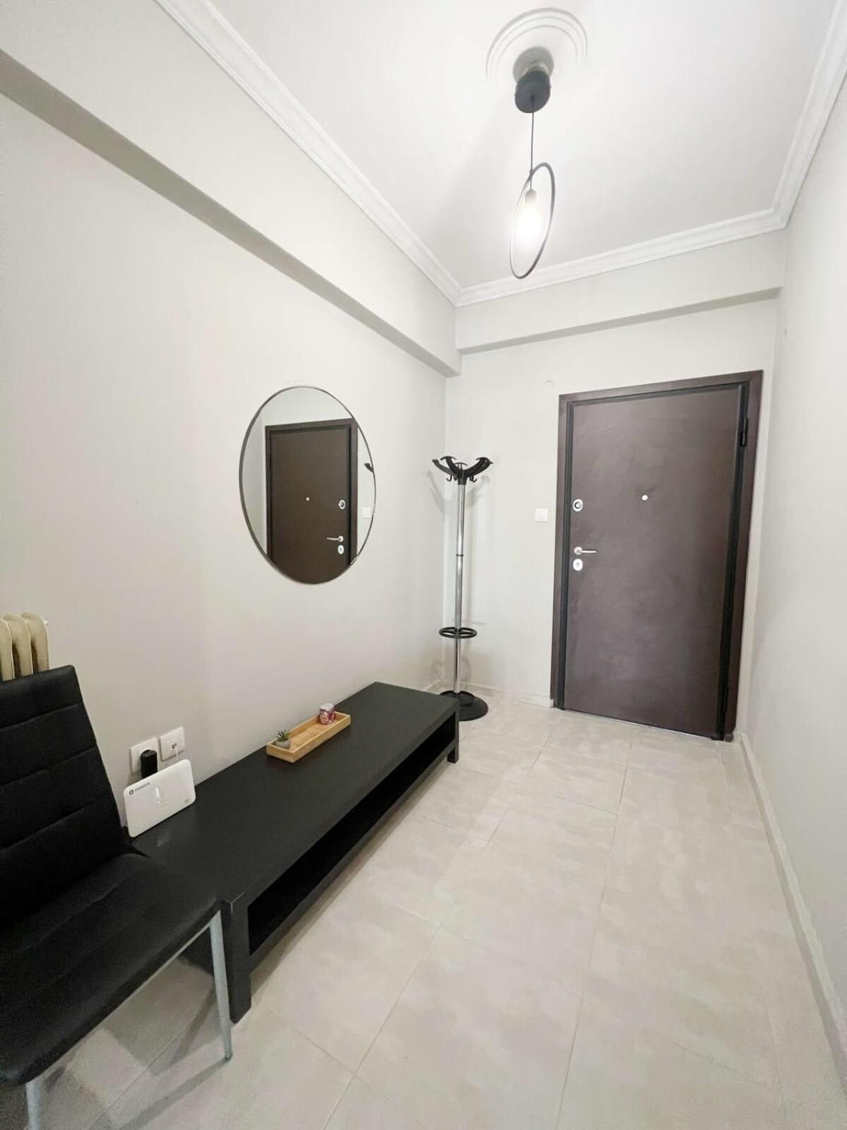 Central Apartment 3' To Metaksourgio Metro Station Athens Luaran gambar